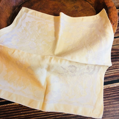 Luxury Vintage Damask Napkins