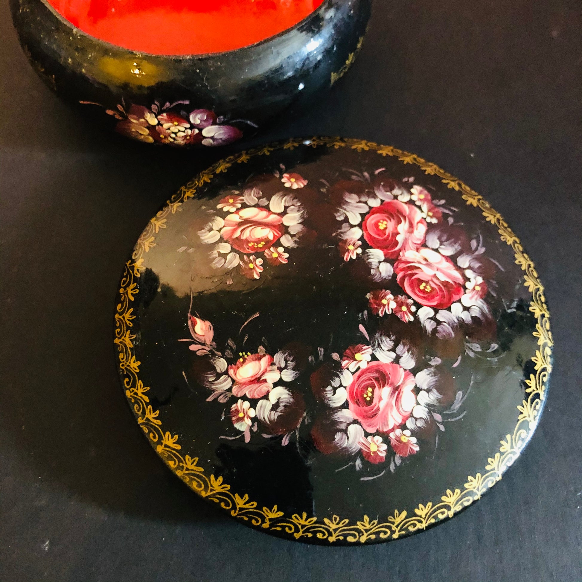 Antique Paper Mache Lacquer Signed Round Box St Petersburg Russia