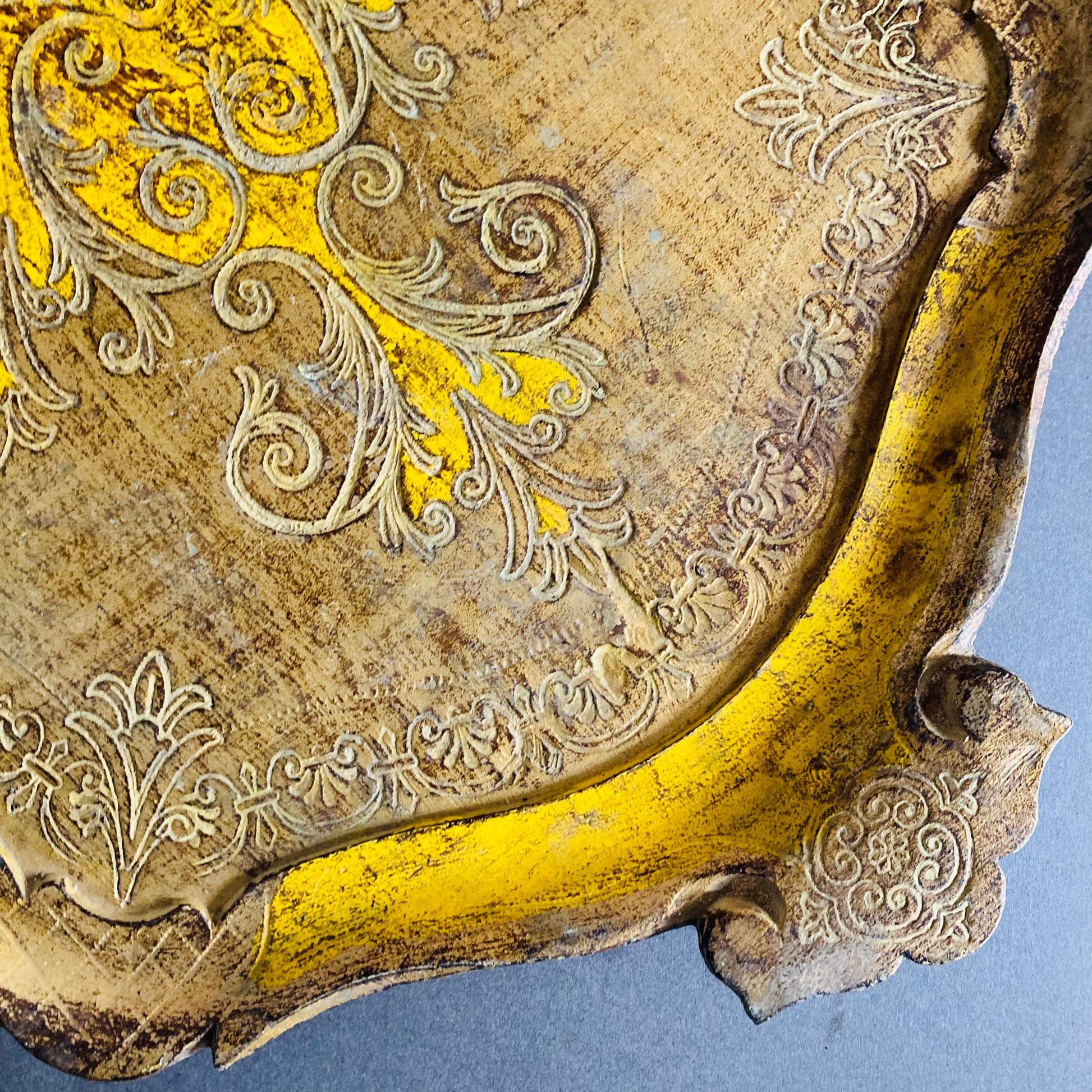 Large Vintage Gold Florentine Paper Mache Tray