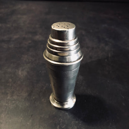 The Director Arthur - Art Deco Silver Pepper & Spice Shaker