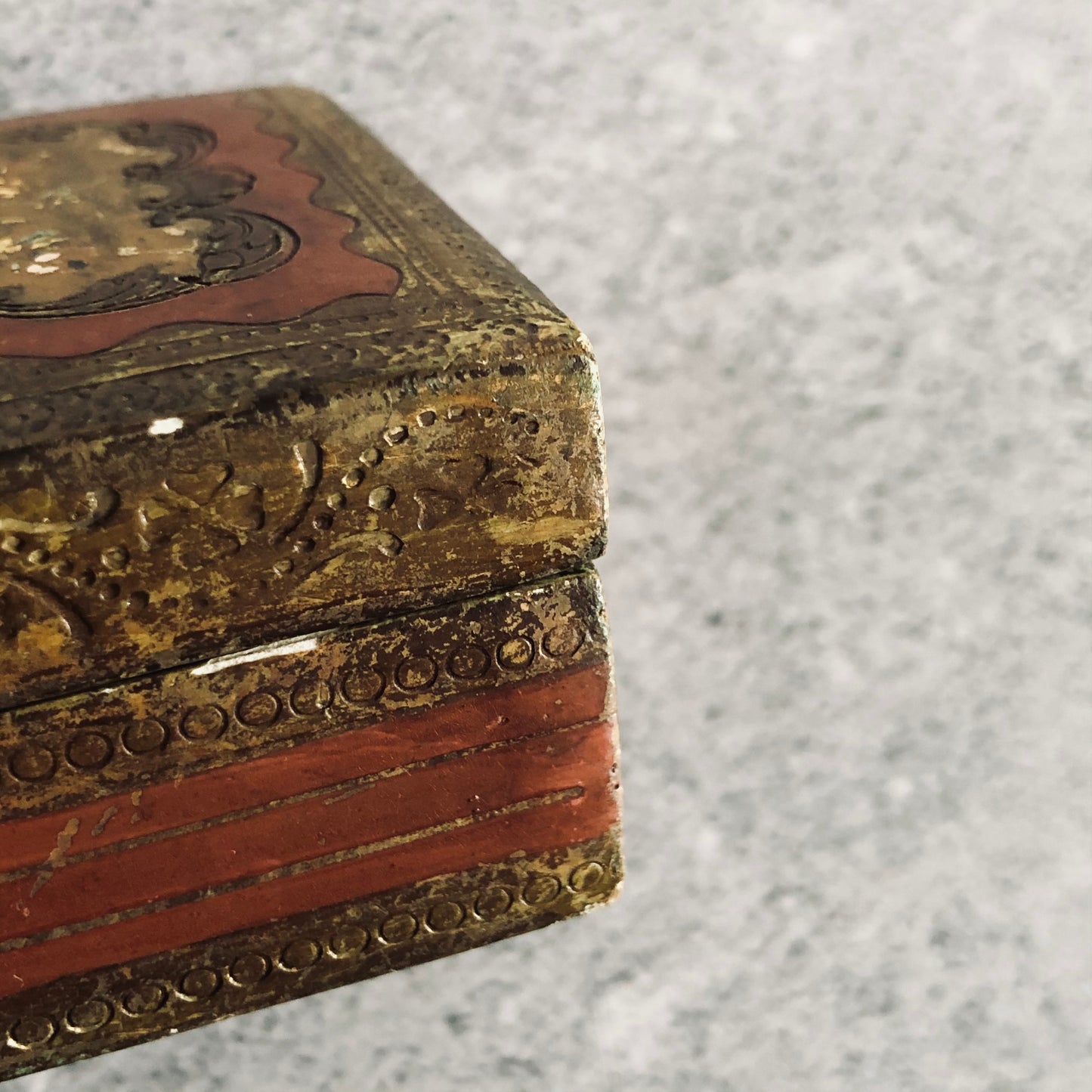 Vintage Paper Mache Box | Traditional Italian Florentine Design