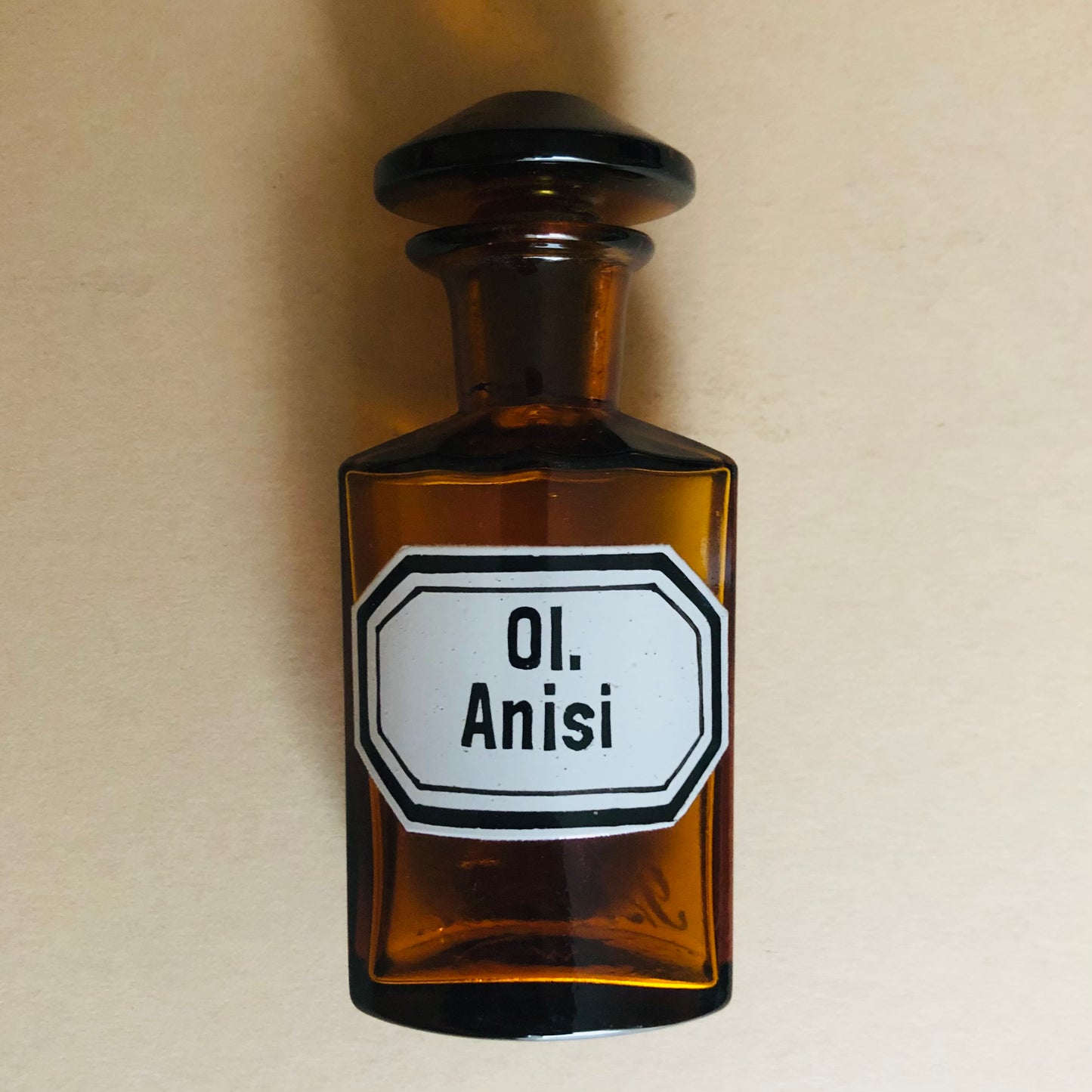 The Artist Vincent - Amber Glass Pharmacy / Chemist Bottle