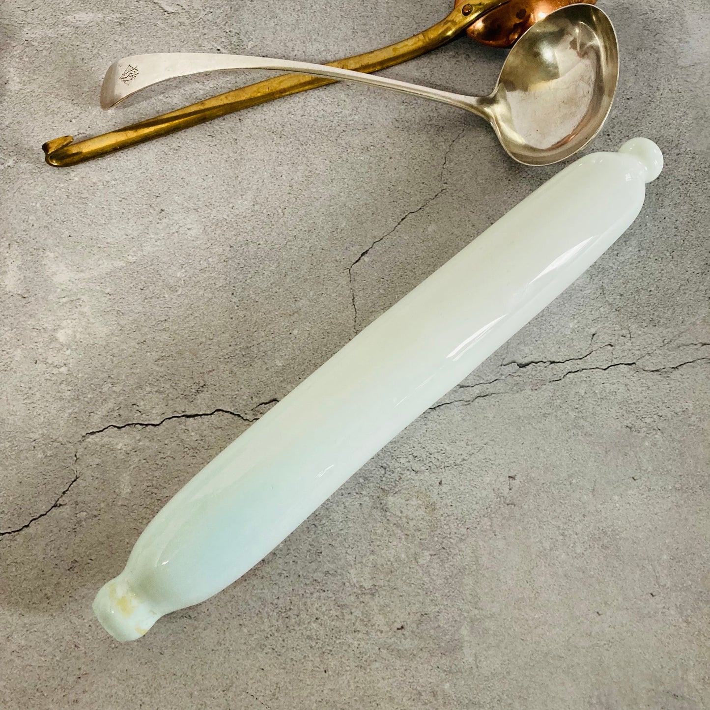 Victorian Milk Glass Rolling Pin | Country Farmhouse Kitchen Decor
