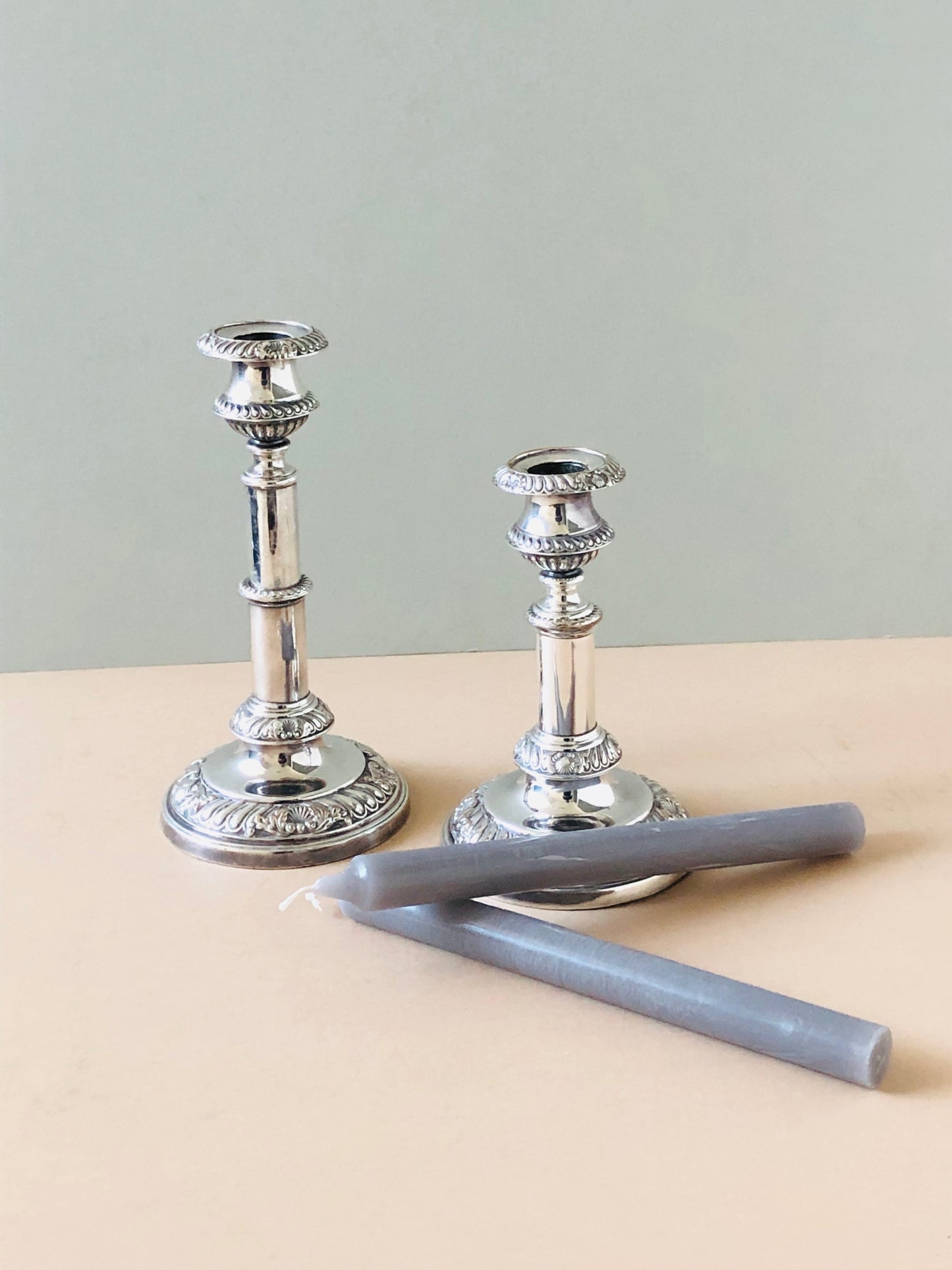 The Director George -  Retractable Silver Candle Sticks