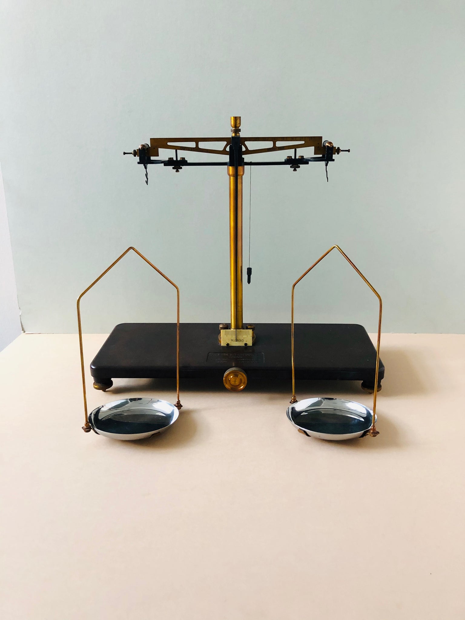 Scale Old Lab Antique Science Laboratory Scales – The Urban Vintage Affair
