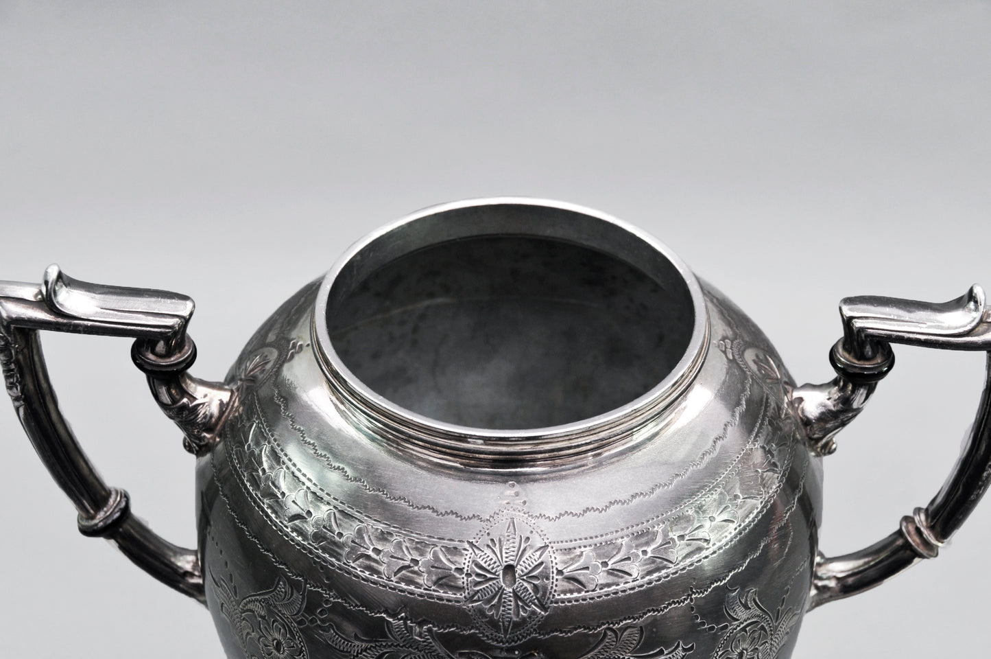 Earl Logan -  Victorian Silver Plate Drinks Urn / Samovar