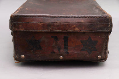 The Goth Cameron - Large Distressed Vintage Leather Storage Suitcase