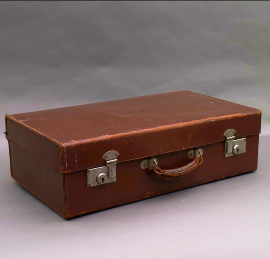 The Goth Kelly - Vintage Suitcase with Monogram A I