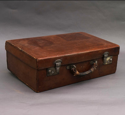 Vintage Leather Suitcase | Old Leather Storage Case | The Urban Vintage Affair