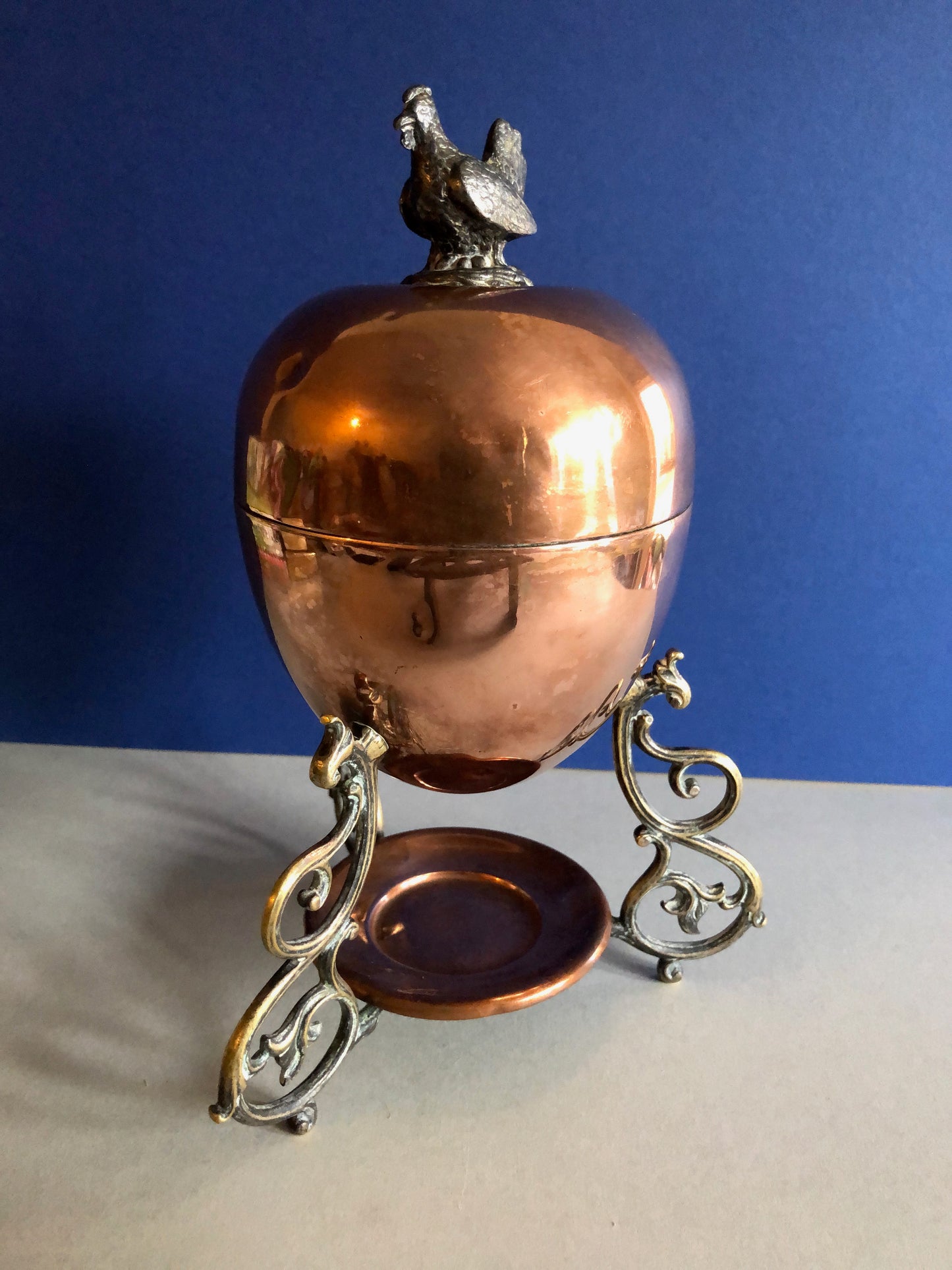 The Groom Louis - Rare Arts & Crafts Antique Copper Egg Coddler