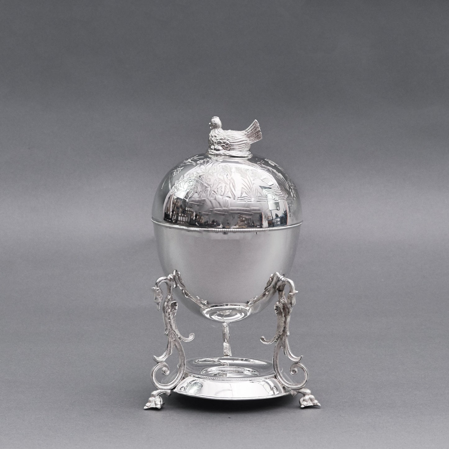 The Groom Ivan - Antique Silver Plated Egg Coddler With Chicken Top
