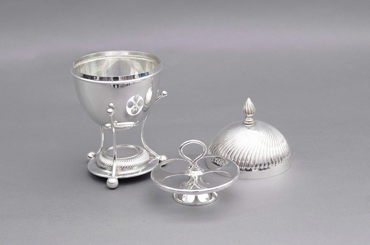 The Groom Lance - Silver Egg Coddler with Rippled Lid