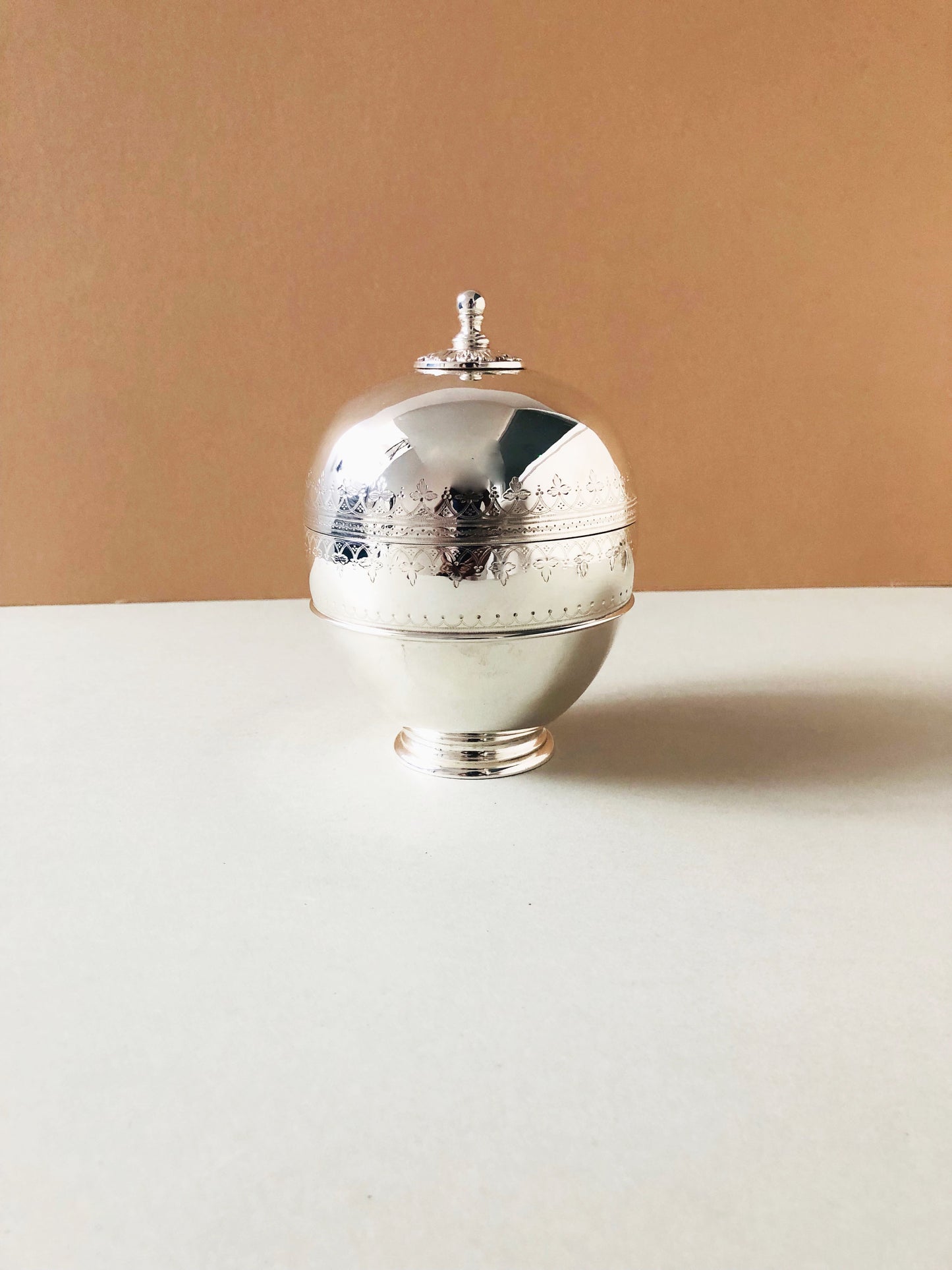 The Groom William - Luxury Antique Silver Egg Coddler