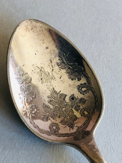 The Headhunter Carolyn - Antique Engraved Dessert / Soup Spoon