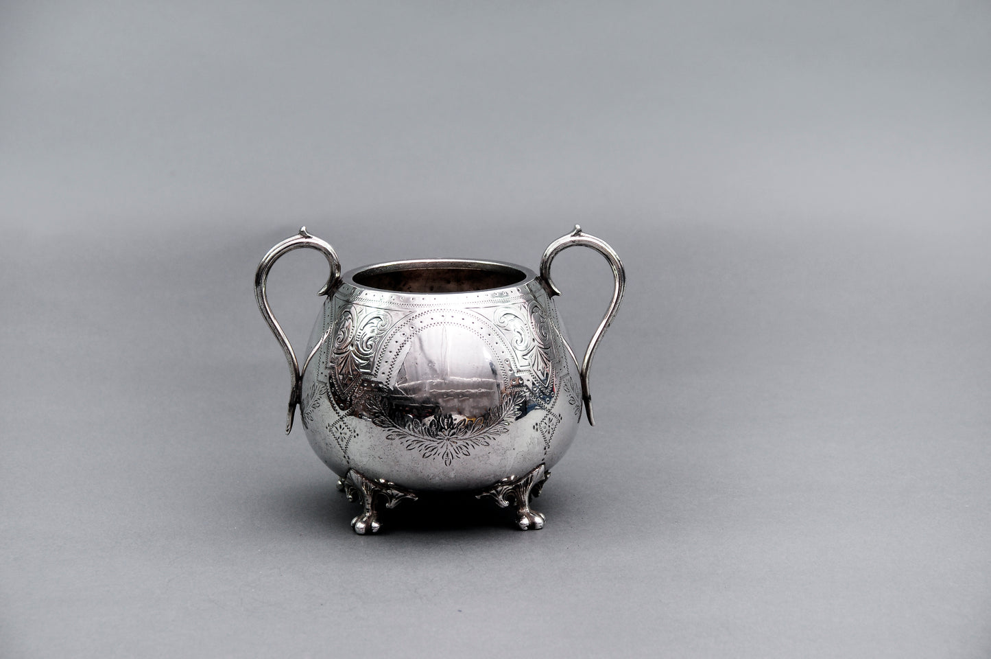Master Jerry - Extra Large Engraved Sugar Bowl