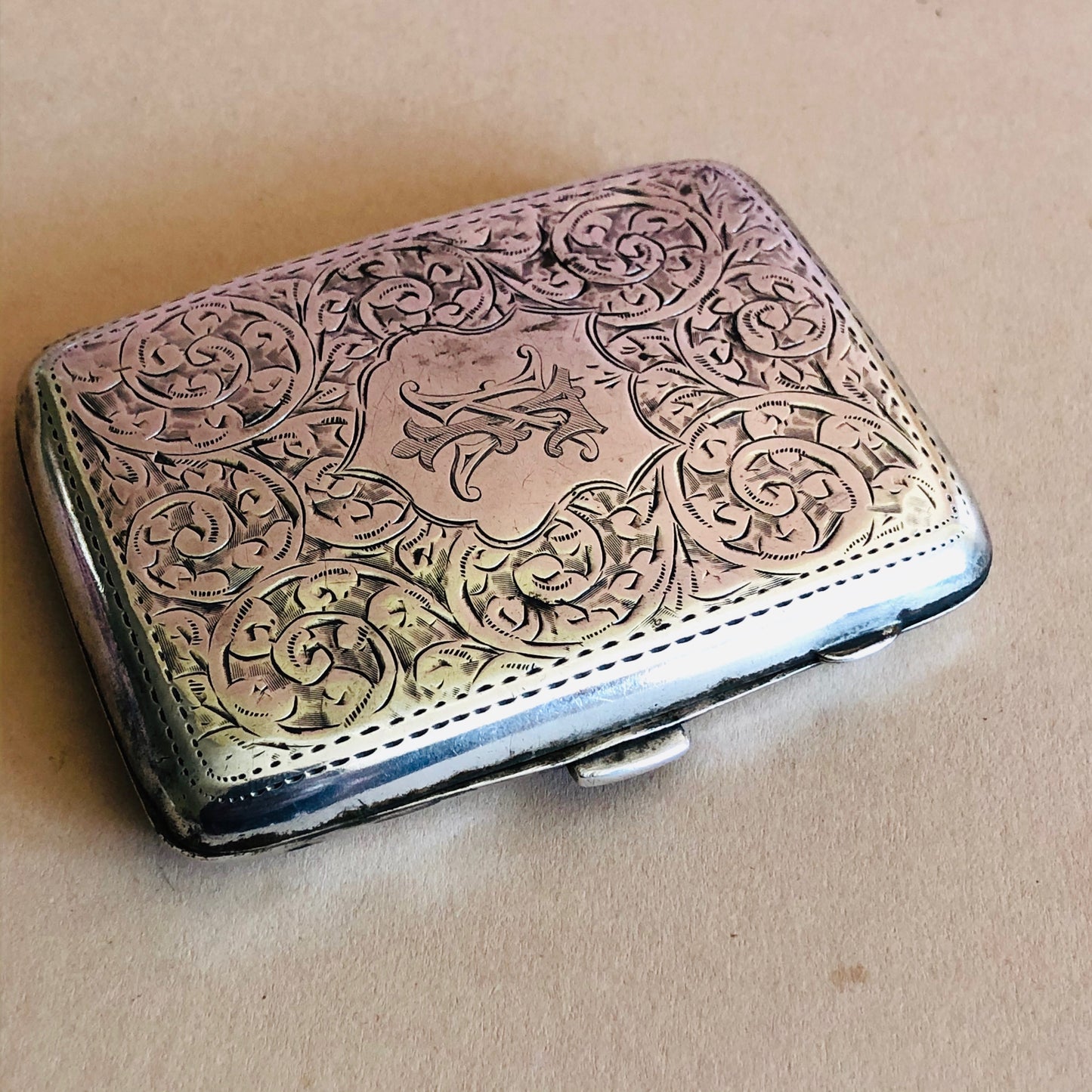 The Mixologist Jude - Antique Silver Cigarette / Card Case