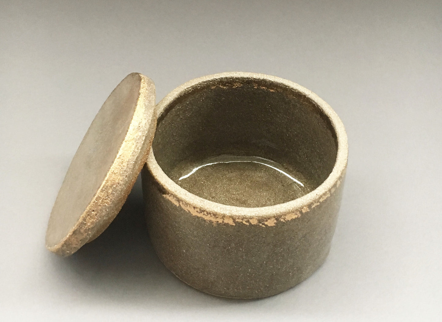 The Sommelier Hazel - Unique Handmade Ceramic Lidded Pot