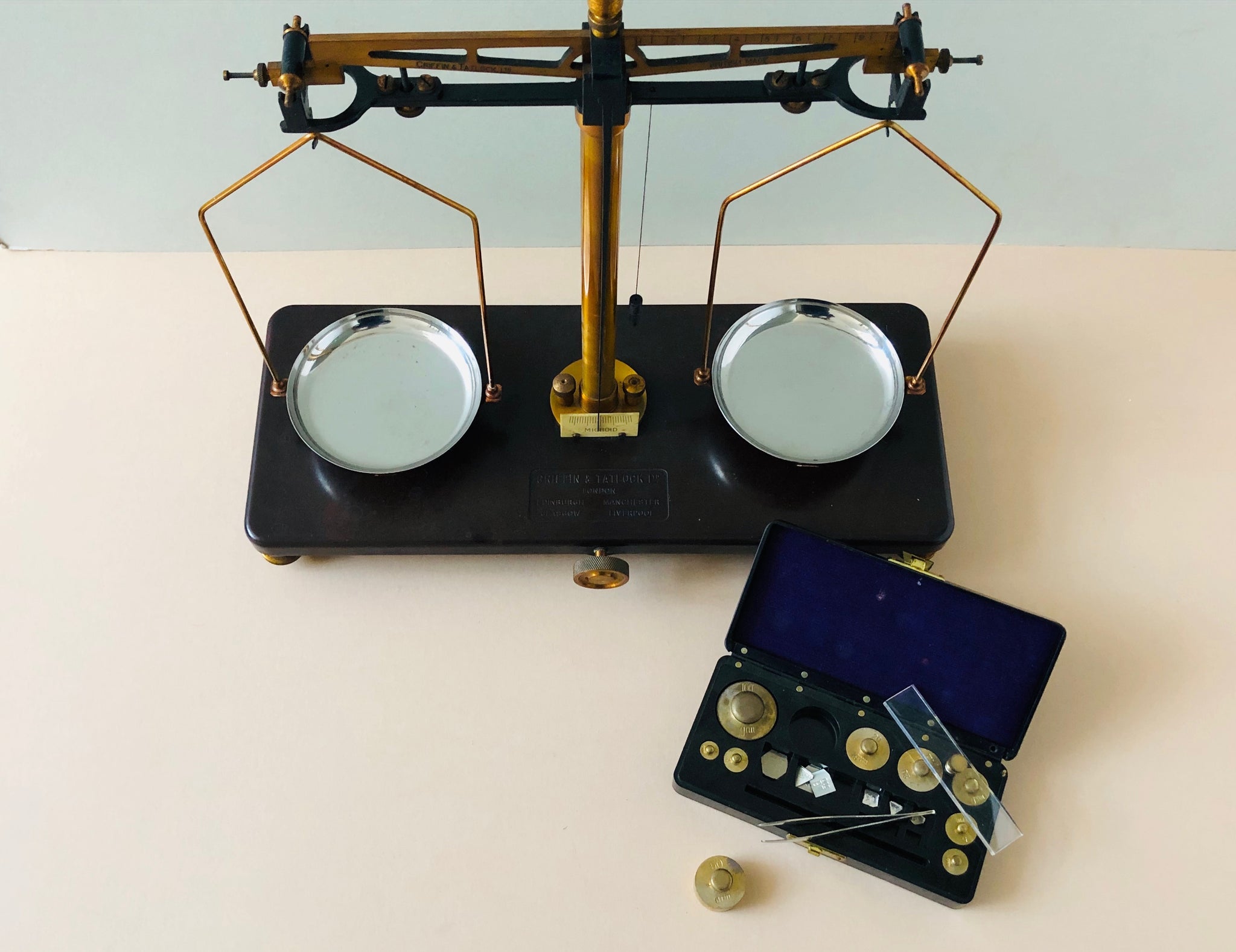 Scale Old Lab Antique Science Laboratory Scales – The Urban Vintage Affair